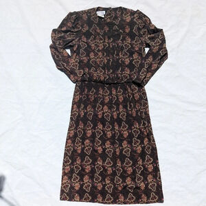 Vintage Petite Long Capped Sleeve (with shoulder pads) Black Dress - Size  8